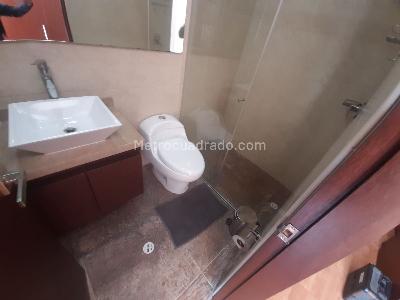 Apartamento de 2 alcobas en arriendo en Usaquen Nuevo Country, Bogotá, 71 m² · foto 14 de 16