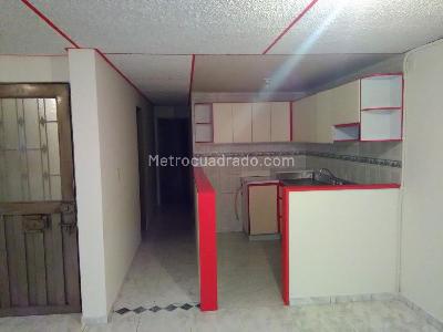 Casa de 5 alcobas en venta en Granjas Del Dorado, Bogotá, 290 m² · foto 15 de 19
