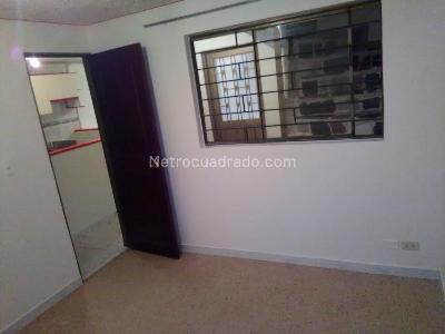 Casa de 5 alcobas en venta en Granjas Del Dorado, Bogotá, 290 m² · foto 9 de 19