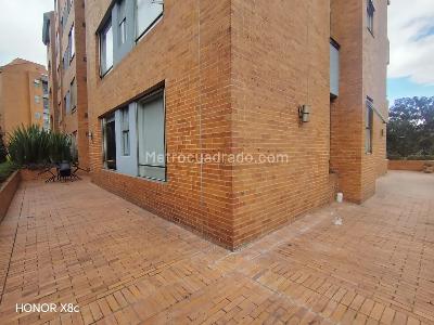Apartamento de 3 alcobas en venta en Suba Calatrava, Bogotá, 170 m² · foto 10 de 20