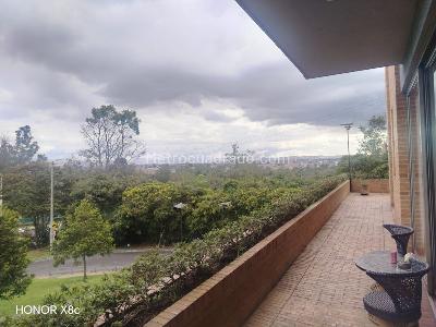 Apartamento de 3 alcobas en venta en Suba Calatrava, Bogotá, 170 m² · foto 12 de 20
