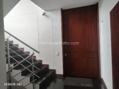 Apartamento de 3 alcobas en venta en Suba Calatrava, Bogotá, 170 m² · foto 14 de 20