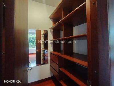 Apartamento de 3 alcobas en venta en Suba Calatrava, Bogotá, 170 m² · foto 18 de 20
