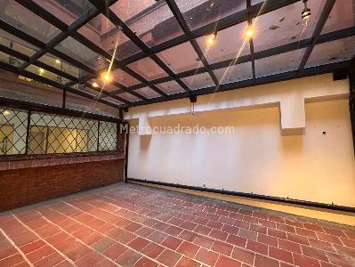 Apartamento de 3 alcobas en arriendo en Chapinero El Chico, Bogotá, 200 m² · foto 19 de 20