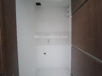 Apartamento de 1 alcoba en venta en Usaquen Molinos Norte, Bogotá, 54 m² · foto 9 de 16