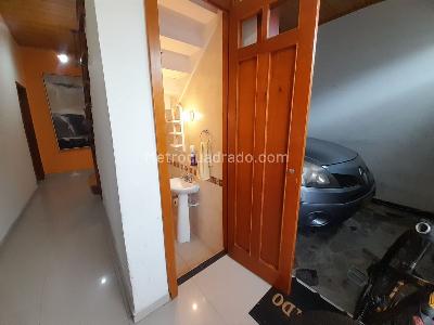 Casa de 3 alcobas en venta en Chapinero Muequeta, Bogotá · foto 2 de 20