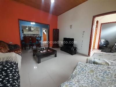 Casa de 3 alcobas en venta en Chapinero Muequeta, Bogotá · foto 4 de 20