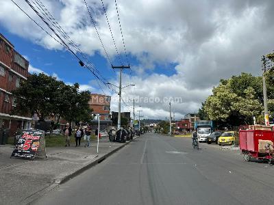 Casa de 1 alcoba en venta en Engativa Quirigua, Bogotá, 230 m² · foto 2 de 20