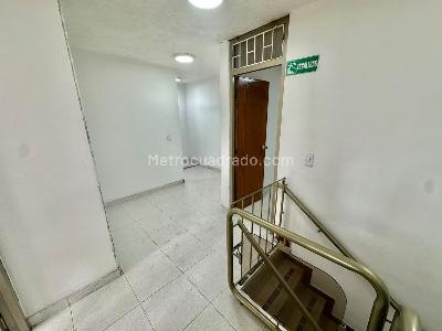 Casa de 1 alcoba en venta en Engativa Quirigua, Bogotá, 230 m² · foto 12 de 20