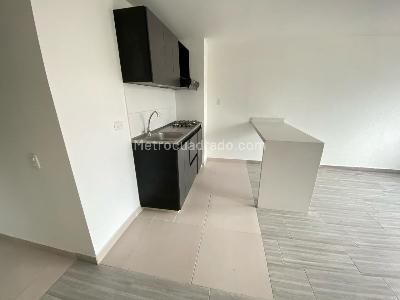 Apartamento en arriendo en Usaquen El Redil, Bogotá · foto 6 de 17