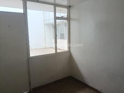 Casa de 5 alcobas en arriendo en Kennedy Techo, Bogotá, 378 m² · foto 11 de 20