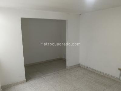 Casa de 5 alcobas en arriendo en Kennedy Techo, Bogotá, 378 m² · foto 20 de 20