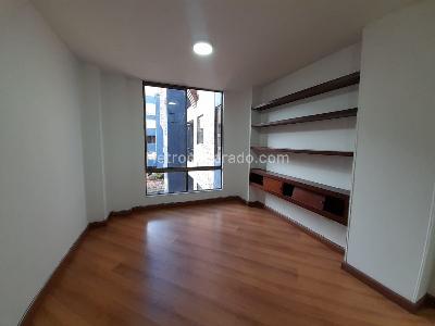 Apartamento en venta en Santa Fe La Macarena, Bogotá · foto 4 de 20