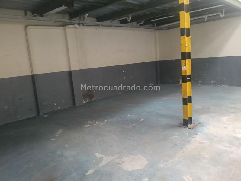 Bodega en Arriendo, Puente Aranda Salazar Gomez, Bogotá D.C. - Más