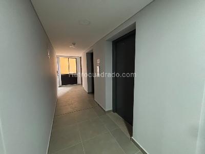 Apartamento de 2 alcobas en venta en Usaquen Colina Campestre Iii, Bogotá, 42 m² · foto 15 de 16