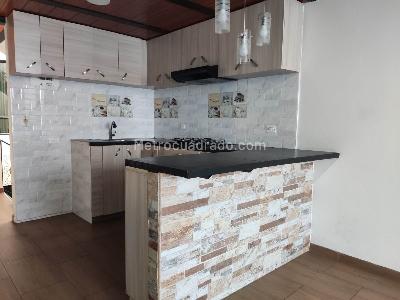 Casa en venta en Engativa San Antonio, Bogotá · foto 10 de 16