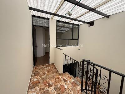 Casa en venta en Engativa San Antonio, Bogotá · foto 5 de 16