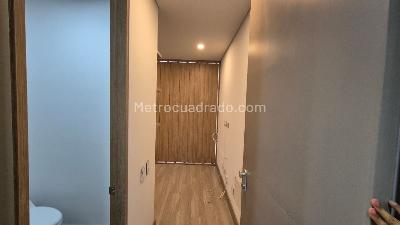 Apartamento de 1 alcoba en arriendo en Usaquen Bella Suiza, Bogotá, 40 m² · foto 5 de 20