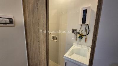 Apartamento de 1 alcoba en arriendo en Usaquen Bella Suiza, Bogotá, 40 m² · foto 16 de 20