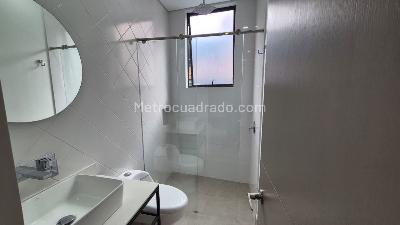 Apartamento de 1 alcoba en arriendo en Usaquen Bella Suiza, Bogotá, 40 m² · foto 17 de 20