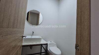 Apartamento de 1 alcoba en arriendo en Usaquen Bella Suiza, Bogotá, 40 m² · foto 19 de 20