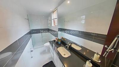 Apartamento de 3 alcobas en venta en Fontibon Ciudad Salitre Nor Oriental, Bogotá, 138 m² · foto 18 de 20