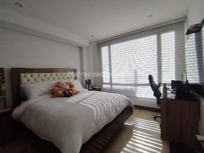 Apartamento de 2 alcobas en venta en Usaquen Santa Barbara Oriental, Bogotá, 76 m² · foto 10 de 20