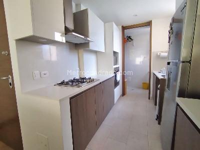 Apartamento de 2 alcobas en venta en Usaquen Santa Barbara Oriental, Bogotá, 76 m² · foto 16 de 20