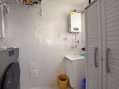 Apartamento de 2 alcobas en venta en Usaquen Santa Barbara Oriental, Bogotá, 76 m² · foto 17 de 20