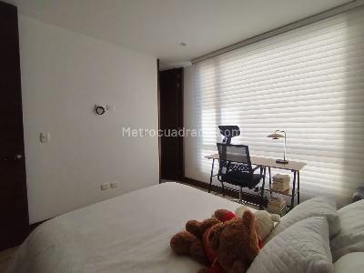 Apartamento de 2 alcobas en venta en Usaquen Santa Barbara Oriental, Bogotá, 76 m² · foto 8 de 20