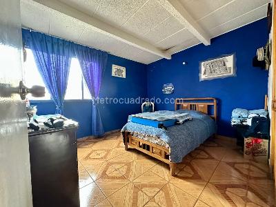 Casa de 4 alcobas en venta en Engativa Bonanza, Bogotá, 156 m² · foto 18 de 20