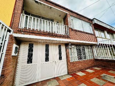 Casa de 4 alcobas en venta en Engativa Bonanza, Bogotá, 156 m² · foto 5 de 20