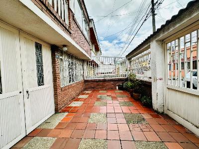 Casa de 4 alcobas en venta en Engativa Bonanza, Bogotá, 156 m² · foto 7 de 20