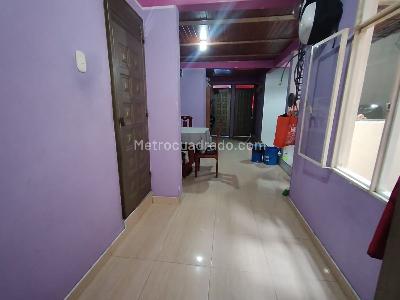 Casa en venta en Kennedy Britalia, Bogotá · foto 3 de 18