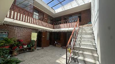 Casa de 5 alcobas en venta en Engativa San Joaquin, Bogotá, 334 m² · foto 3 de 20
