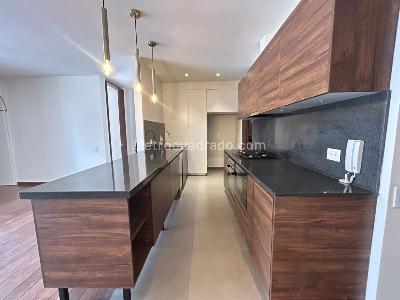 Apartamento de 3 alcobas en arriendo en Chapinero Altos Del Virrey, Bogotá, 137 m² · foto 4 de 20