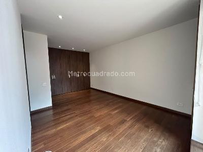 Apartamento de 3 alcobas en arriendo en Chapinero Altos Del Virrey, Bogotá, 137 m² · foto 13 de 20