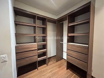 Apartamento de 3 alcobas en arriendo en Chapinero Altos Del Virrey, Bogotá, 137 m² · foto 15 de 20