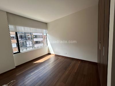 Apartamento de 3 alcobas en arriendo en Chapinero Altos Del Virrey, Bogotá, 137 m² · foto 17 de 20