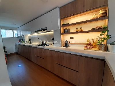 Apartamento de 3 alcobas en venta en Santa Fe La Candelaria, Bogotá, 114 m² · foto 19 de 20