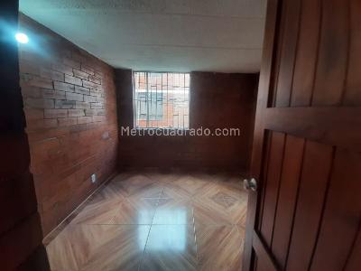 Casa en arriendo en Suba El Refugio De Suba, Bogotá · foto 3 de 12