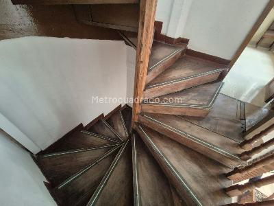 Casa de 5 alcobas en arriendo en Santa Fe Candelaria, Bogotá, 870 m² · foto 8 de 20