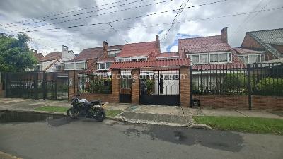 Casa en arriendo en Barrios Unidos Polo Club, Bogotá · foto 2 de 20