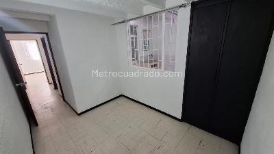 Apartamento de 3 alcobas en arriendo en Kennedy Roma, Bogotá, 40 m² · foto 8 de 15