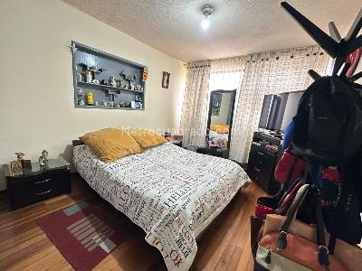 Casa de 5 alcobas en venta en Barrios Unidos Jose Joaquin Vargas, Bogotá, 196 m² · foto 13 de 20