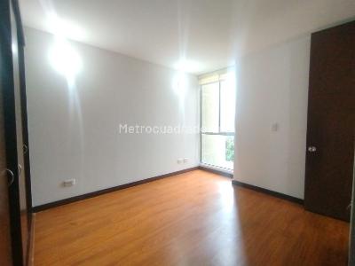 Apartamento de 3 alcobas en arriendo en Usaquen Horizontes Norte, Bogotá, 88 m² · foto 8 de 17