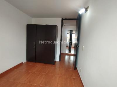 Apartamento de 3 alcobas en venta en Cajica La Estacion, Cajicá, 60 m² · foto 11 de 19