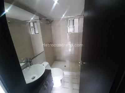 Apartamento en arriendo en Suba El Pinar De Suba I, Bogotá · foto 14 de 15