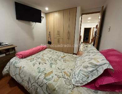 Casa de 5 alcobas en venta en Engativa Normandia, Bogotá, 188 m² · foto 16 de 20