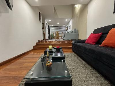 Casa de 5 alcobas en venta en Engativa Normandia, Bogotá, 188 m² · foto 2 de 20
